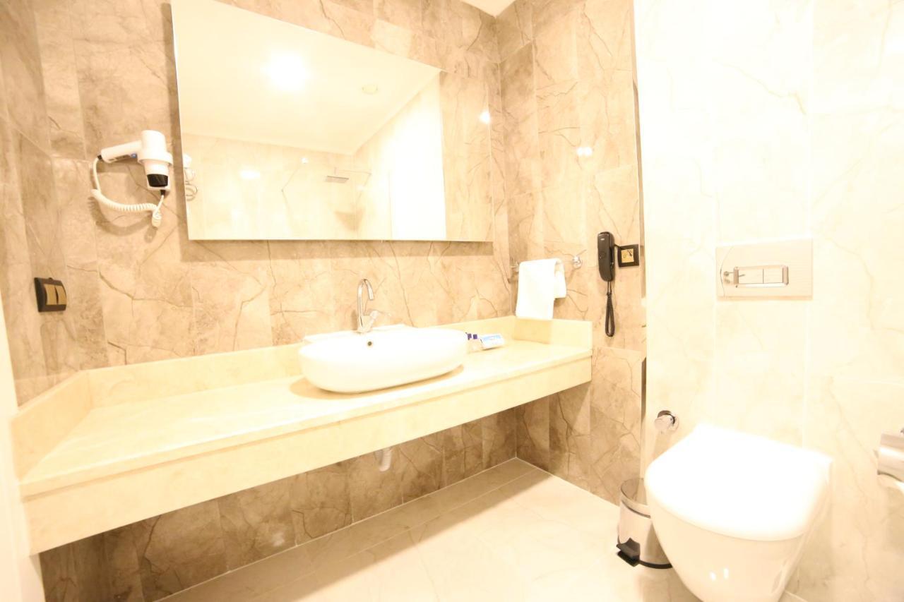 Ema Oeztuerk Thermal Hotel Afyonkarahisar Екстер'єр фото